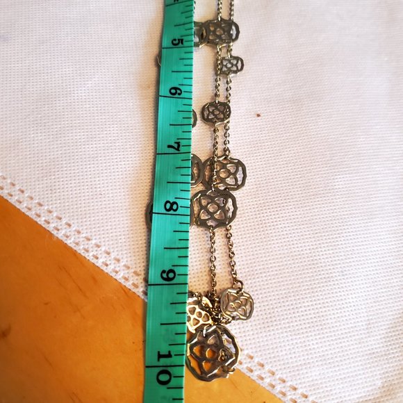 20" Gold Tone Layered Flower Theme Panel Necklace - Picture 5 of 5